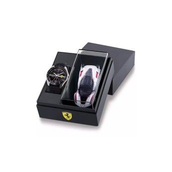 Orologio Uomo SCUDERIA FERRARI  collezione Speedracer - FER0870045  Special Pack con Orologio e Modellino Auto